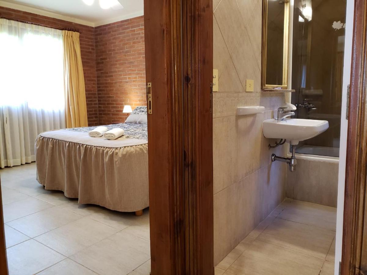 Refugio Del Bosque Villa Carilo Exteriör bild
