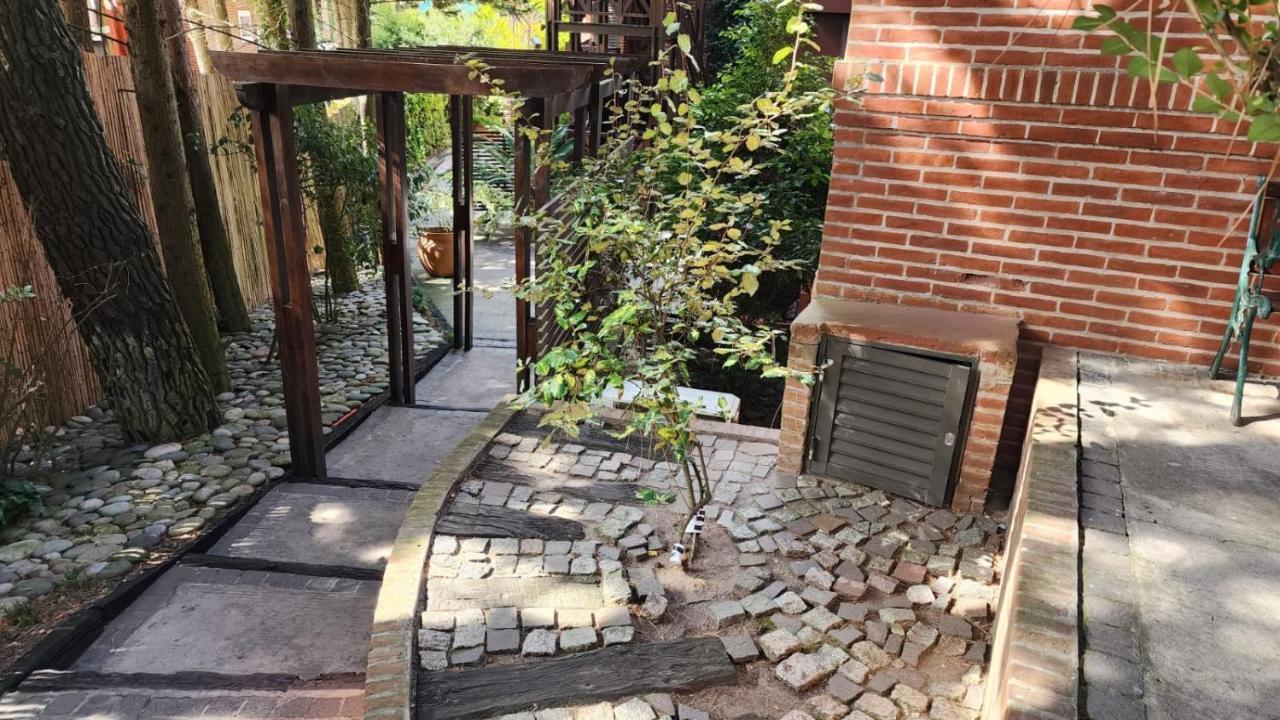 Refugio Del Bosque Villa Carilo Exteriör bild