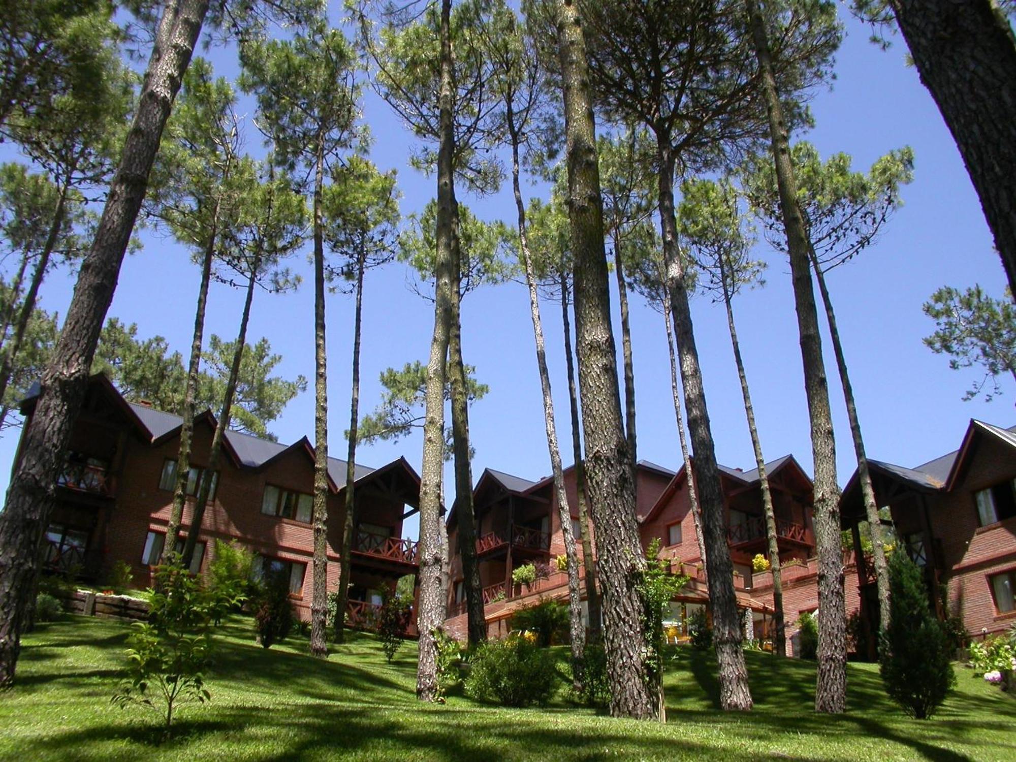 Refugio Del Bosque Villa Carilo Exteriör bild