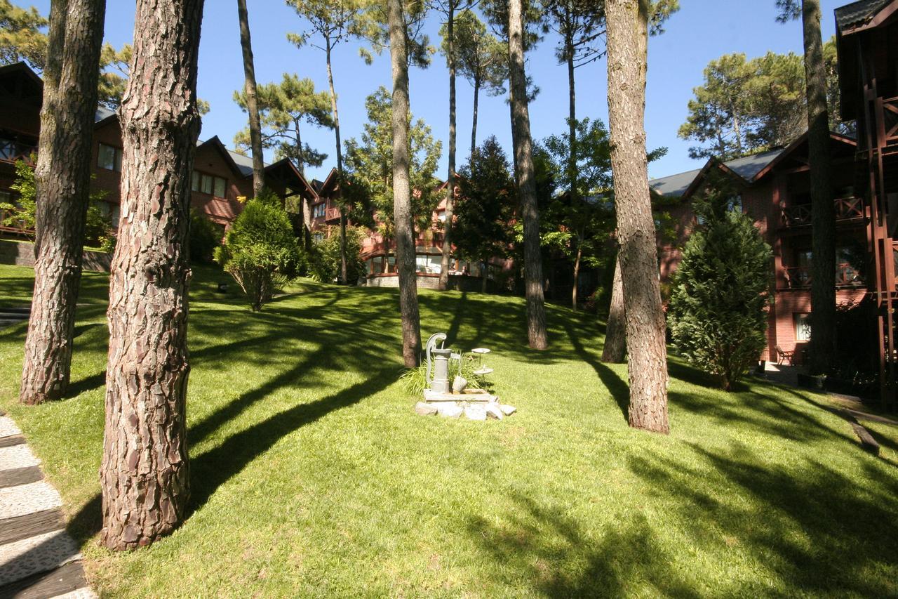 Refugio Del Bosque Villa Carilo Exteriör bild