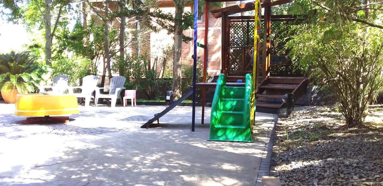 Refugio Del Bosque Villa Carilo Exteriör bild