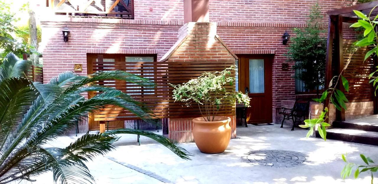 Refugio Del Bosque Villa Carilo Exteriör bild